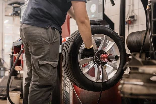 Wyważarka i wyważanie kół w serwisie Dash Zabrze
